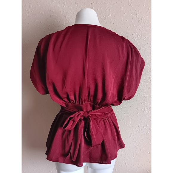 🆕️ Express Burgundy Peplum Blouse - Picture 4 of 8